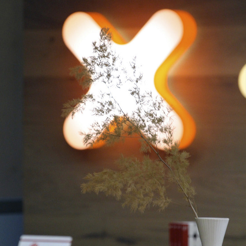 X-Club Wall Lamp