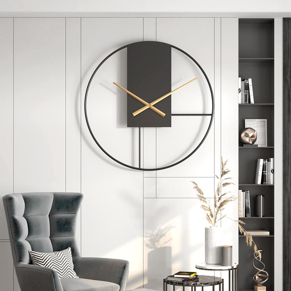 Simplicity Elegant Wall Clock