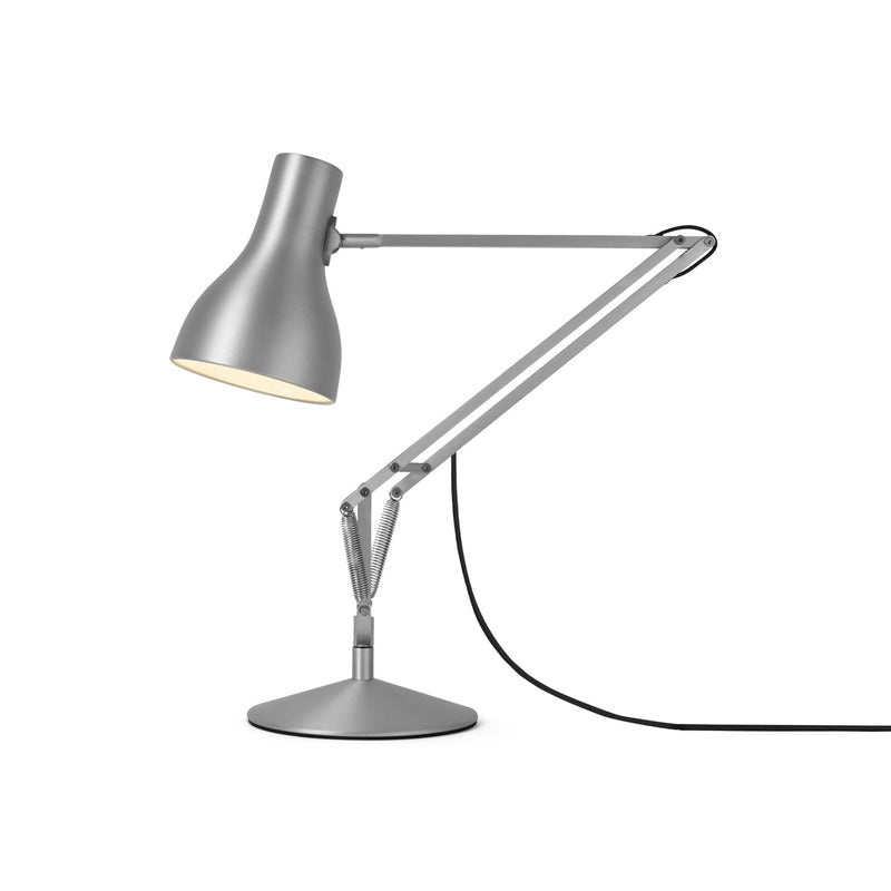 Type 75 Desk Lamp