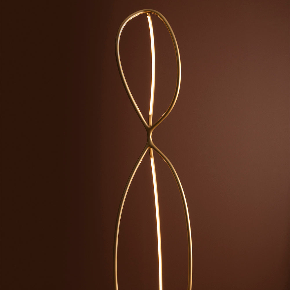 Arrival Floor Lamp