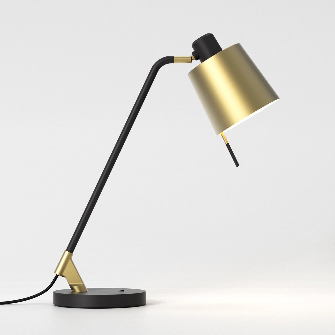 Edward Desk Lamp