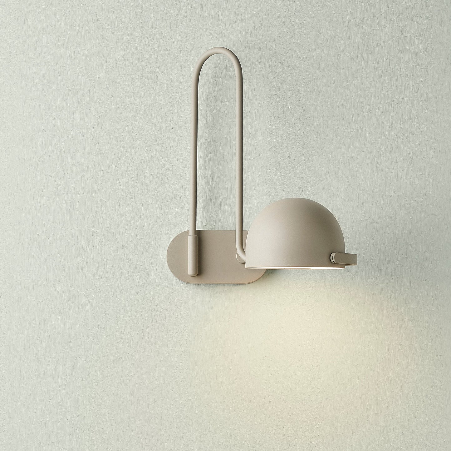 Bowee W1 Wall Sconce
