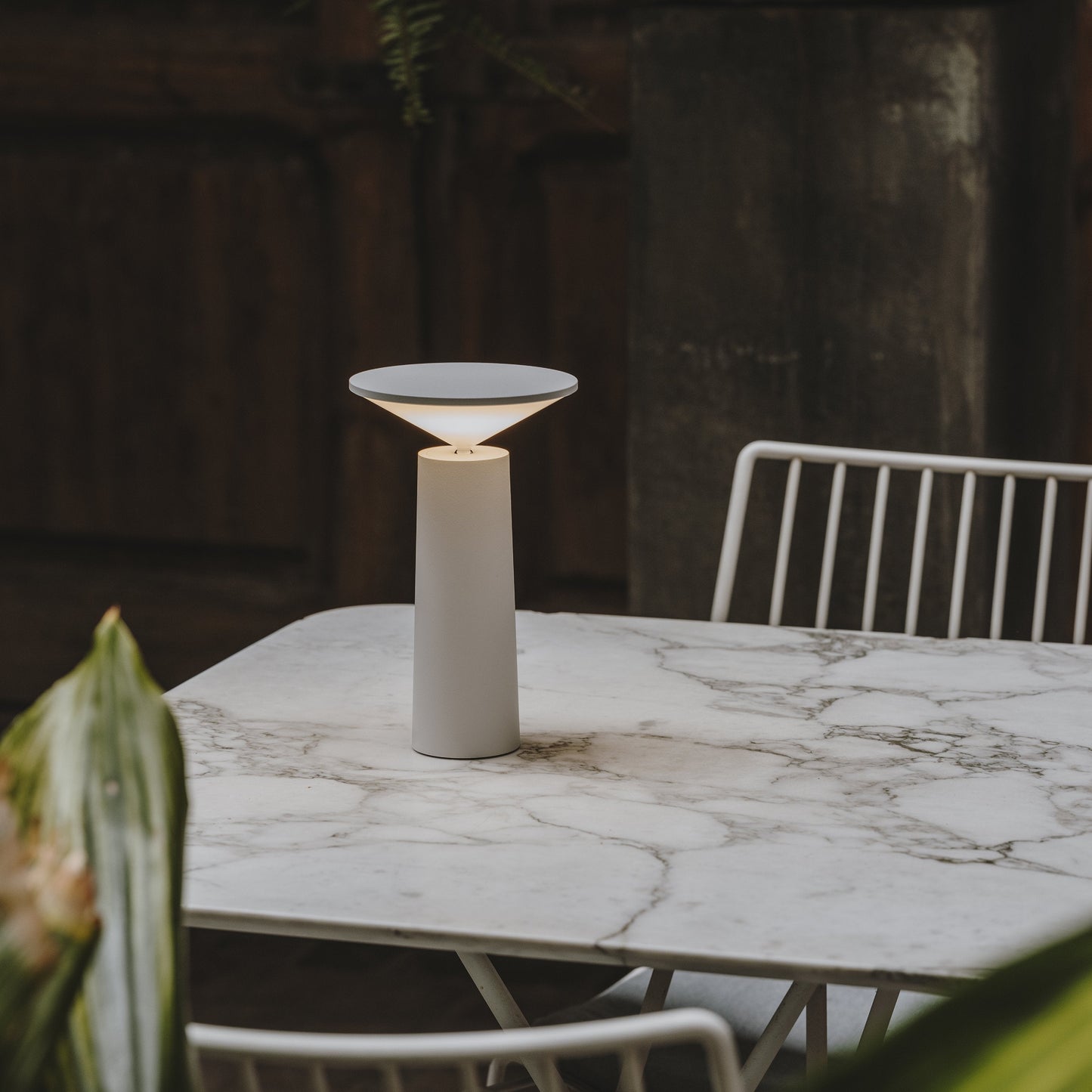 Cocktail Table Lamp