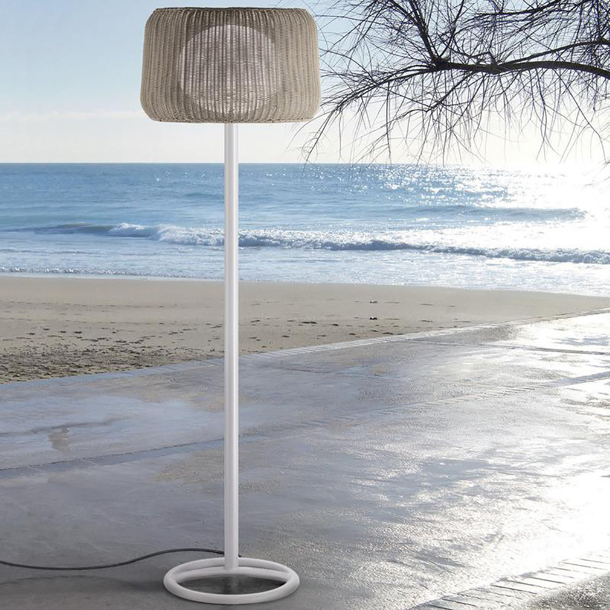 Fora Outdoor Floor Lamp