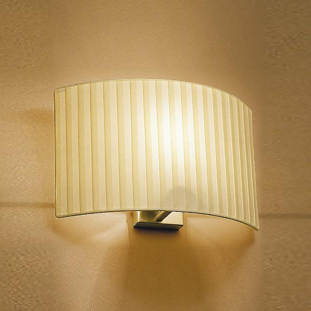 Wall Street Incandescent Wall Sconce
