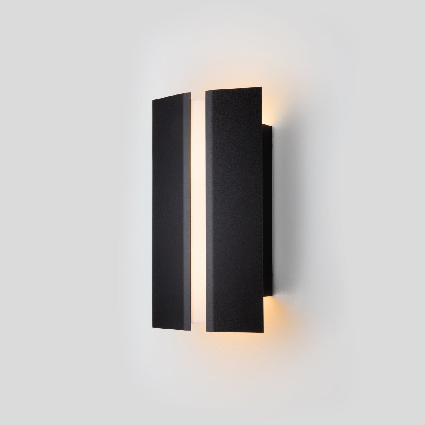 Rima LED Wall Sconce