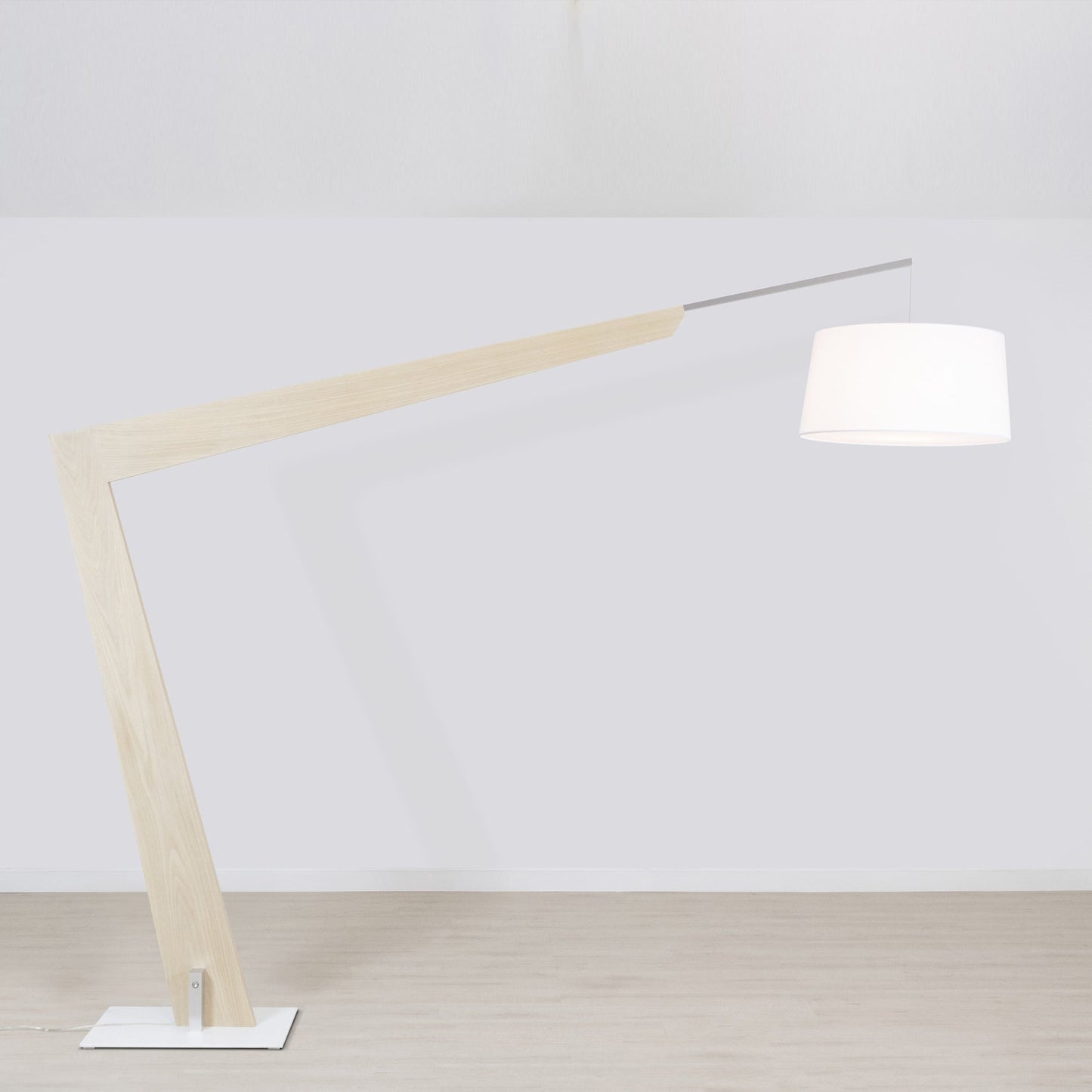 Valeo 1-Light LED Floor Lamp