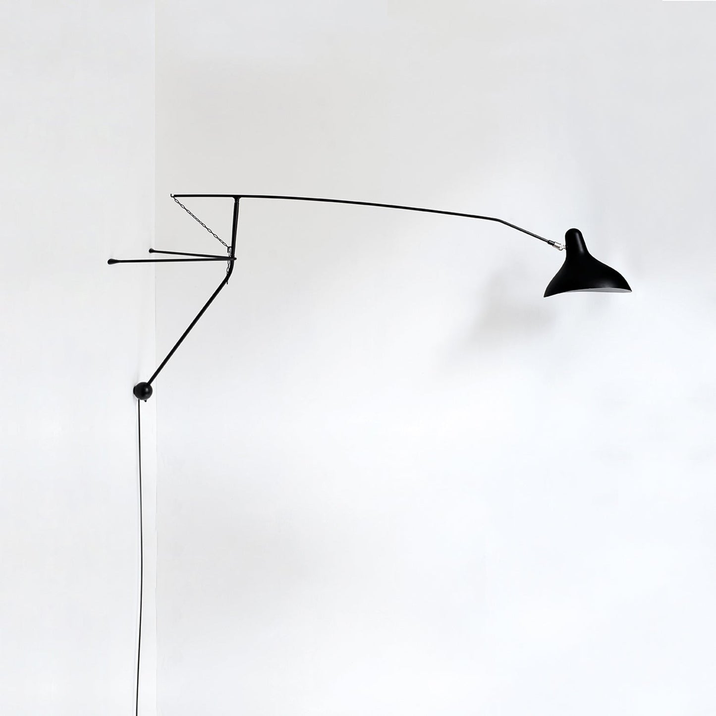 Mantis BS2 Wall Sconce