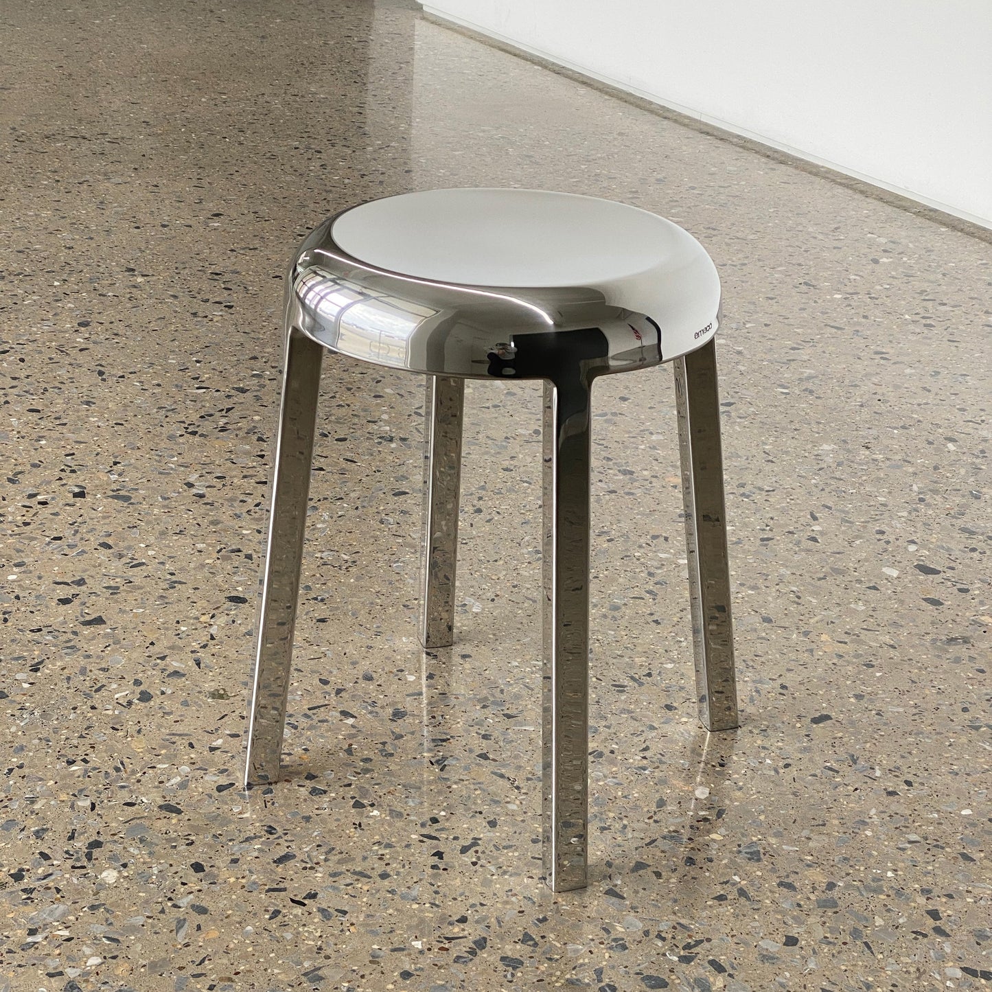 ZA Stool