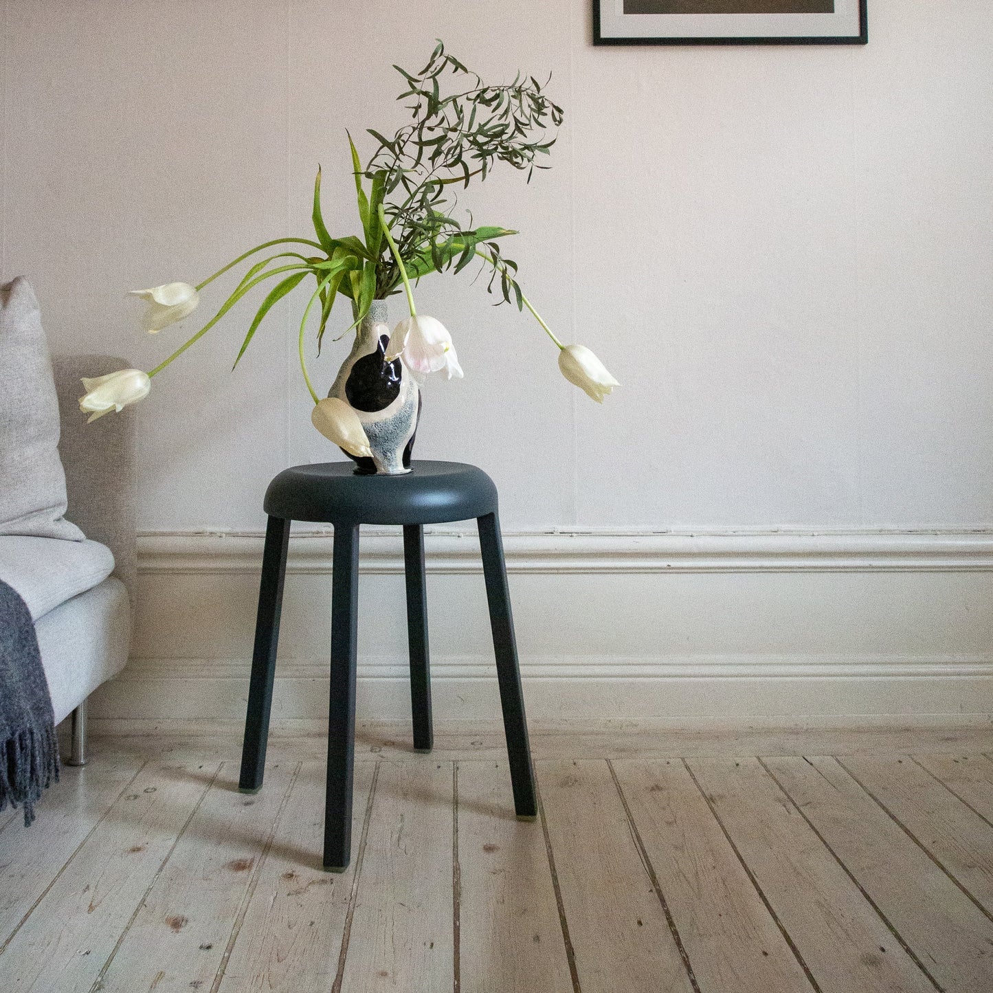 ZA Stool