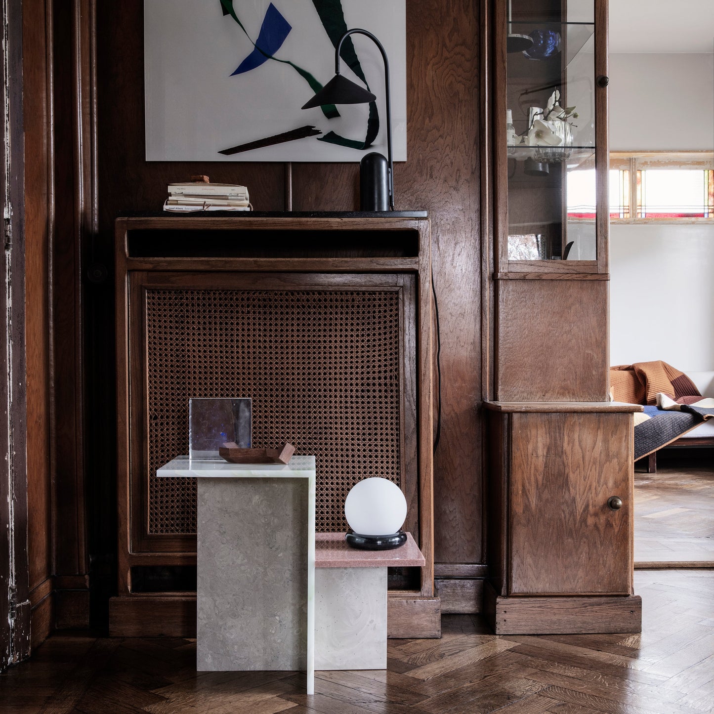 Arum Table Lamp