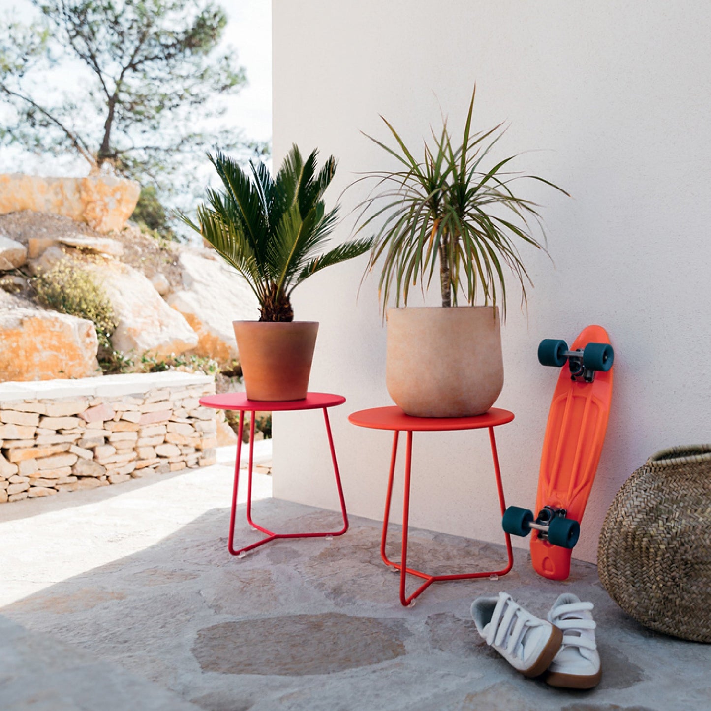 Cocotte Small Side Table/ Stool
