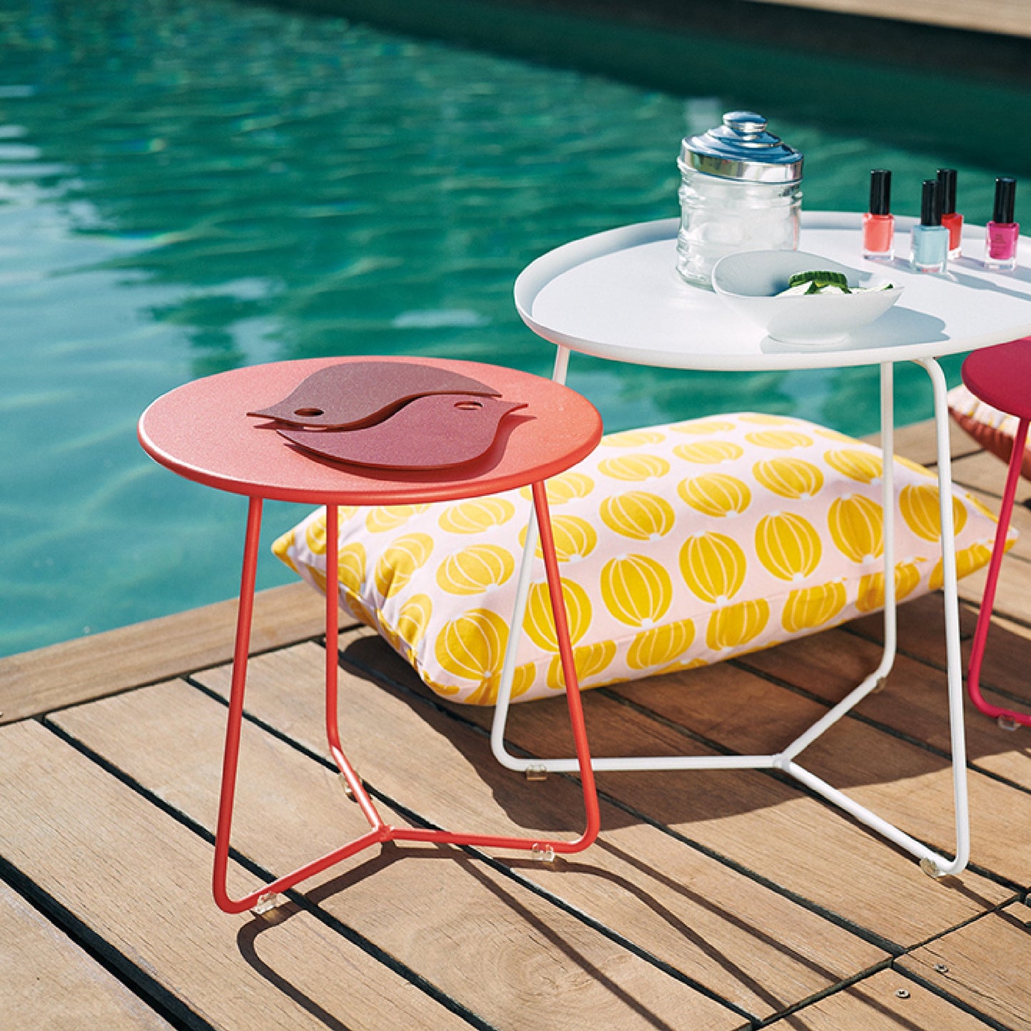 Cocotte Small Side Table/ Stool