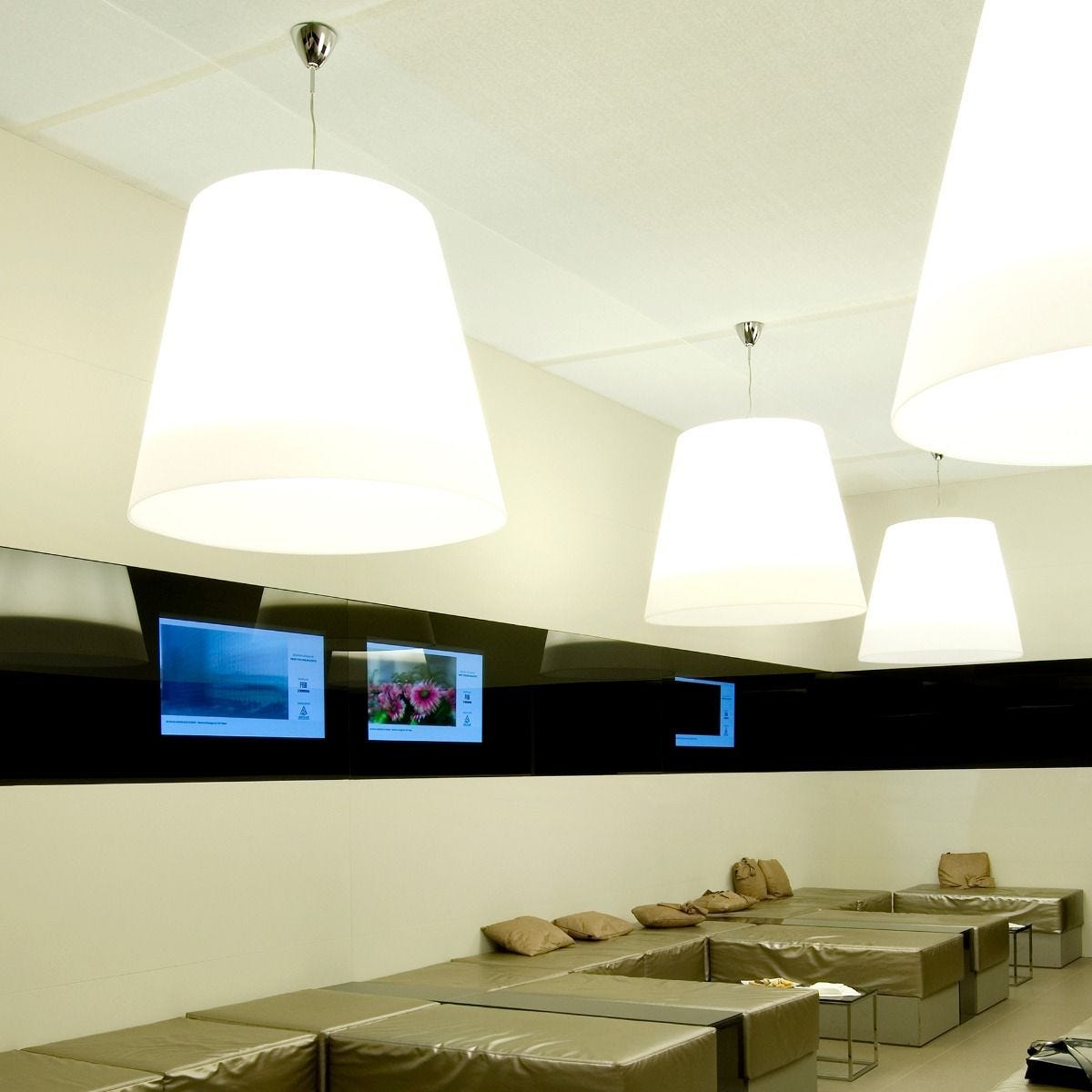 Amax Pendant Light