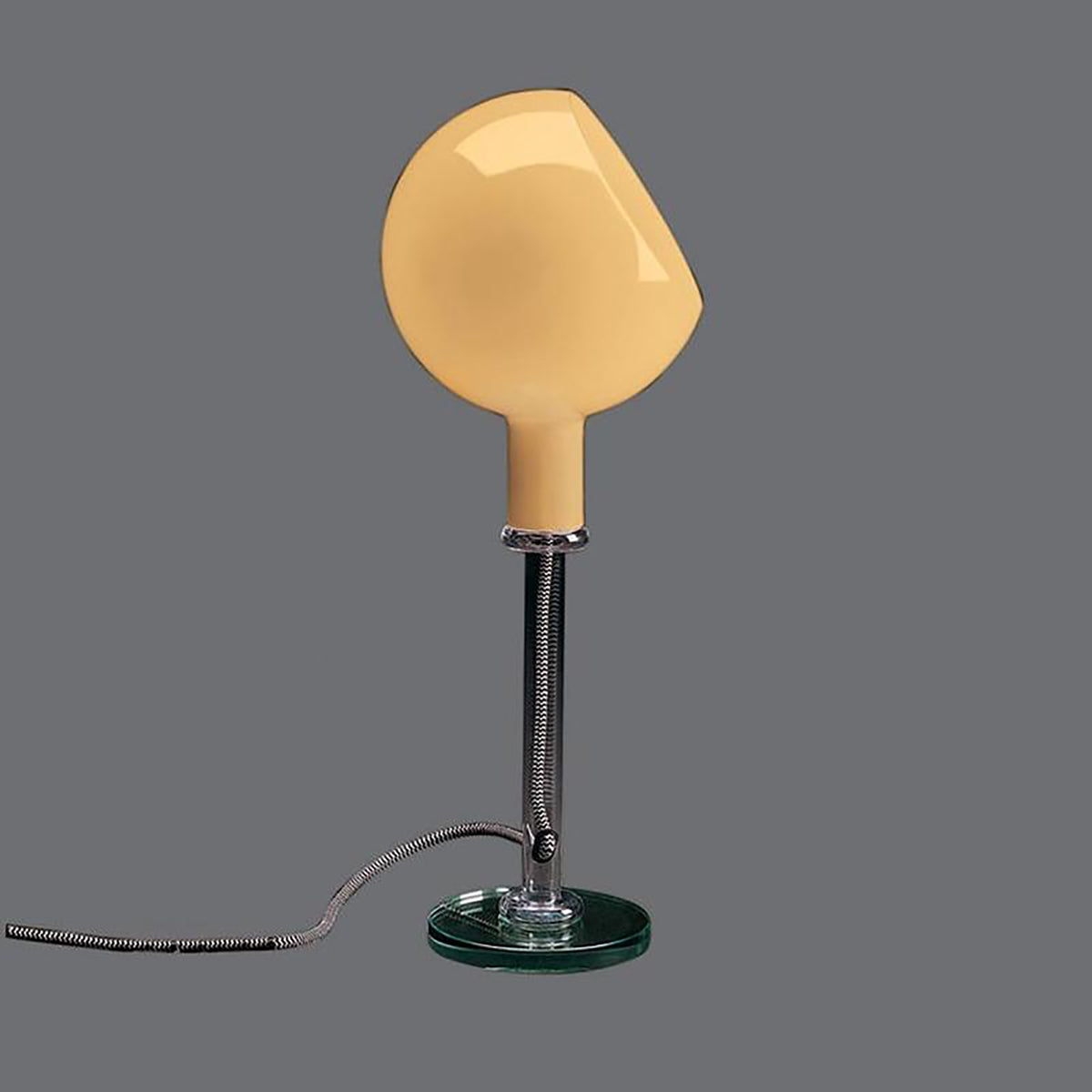 Parola Table Lamp