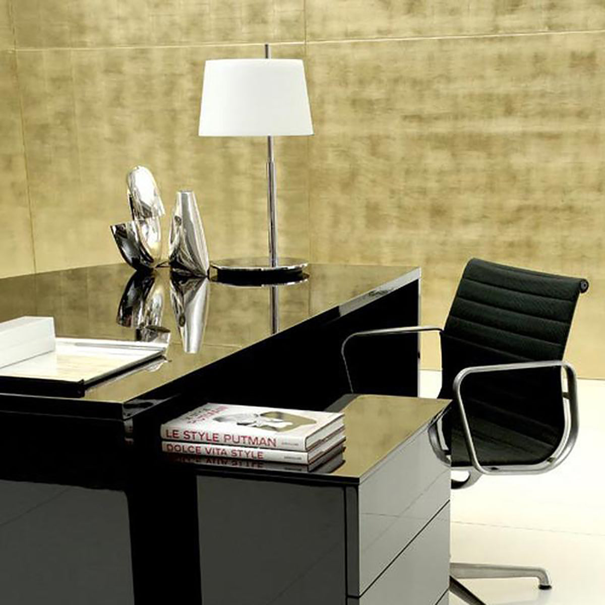 Passion Table Lamp
