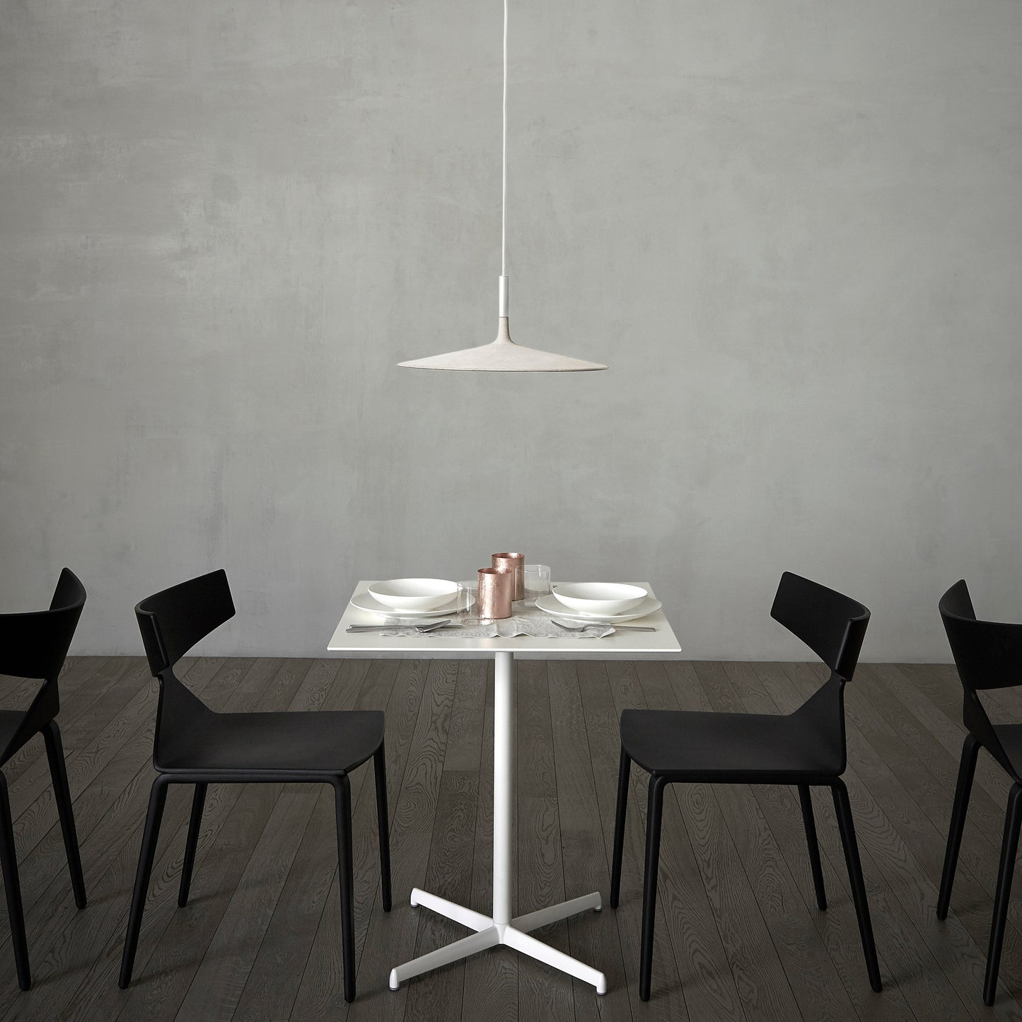 Aplomb Large Pendant Light