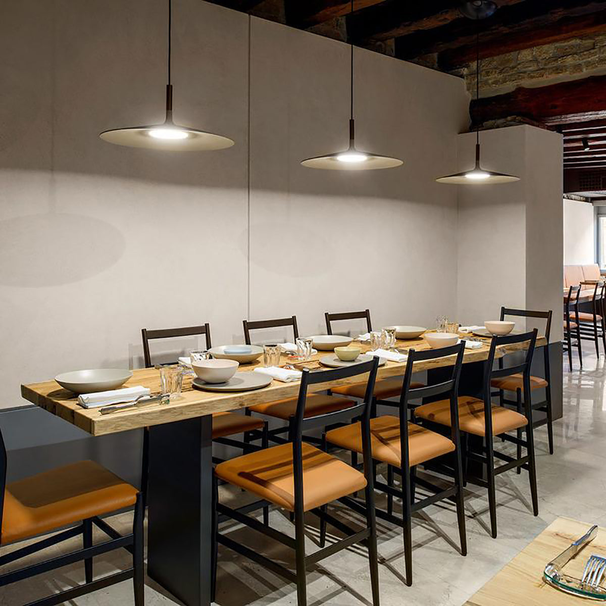 Aplomb Large Pendant Light