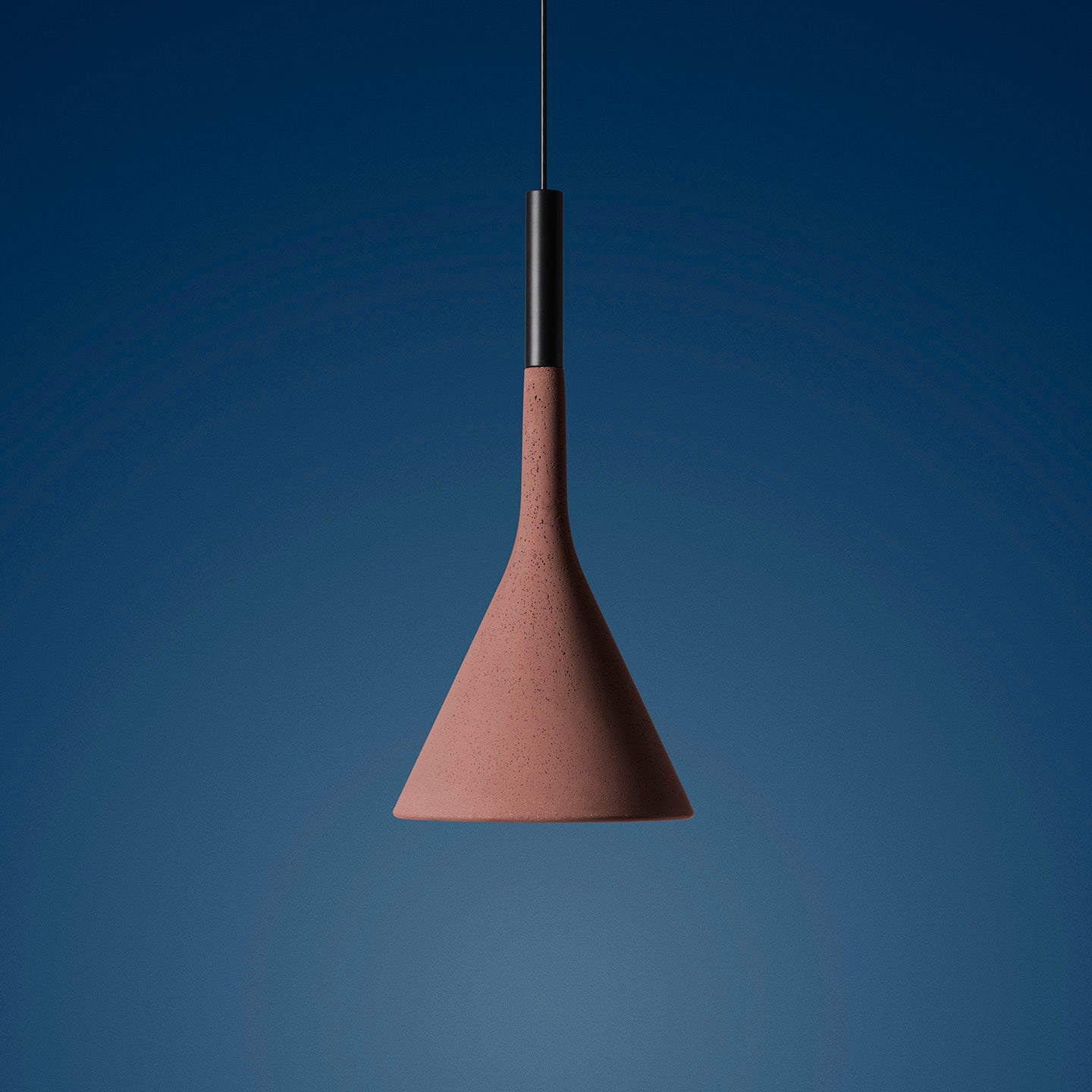 Aplomb LED Outdoor Pendant Light