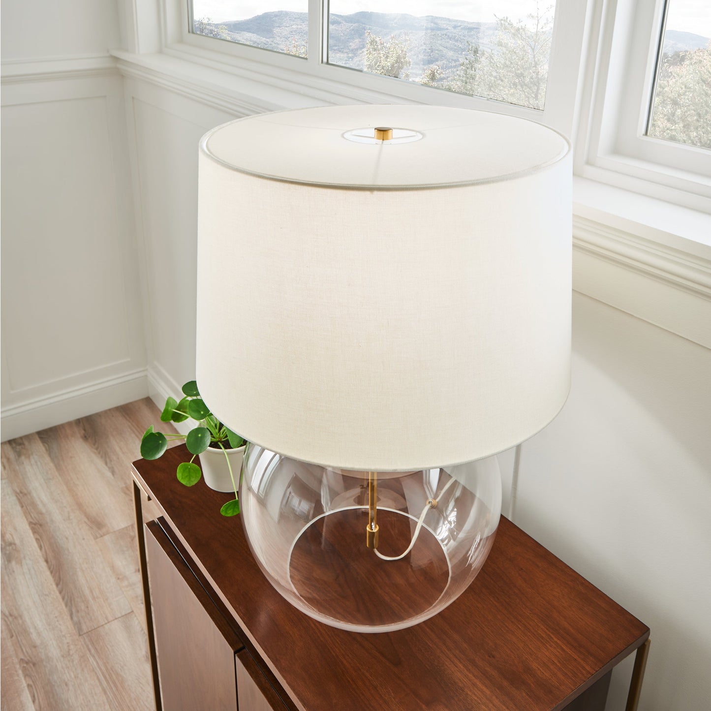 Chapman and Myers Atlantic Table Lamp