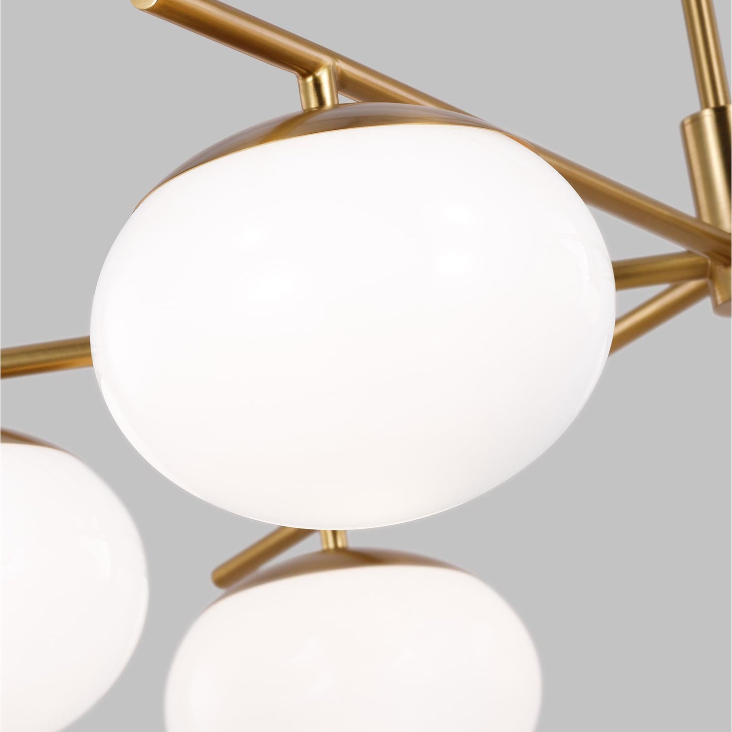 ED Ellen DeGeneres Lune Chandelier