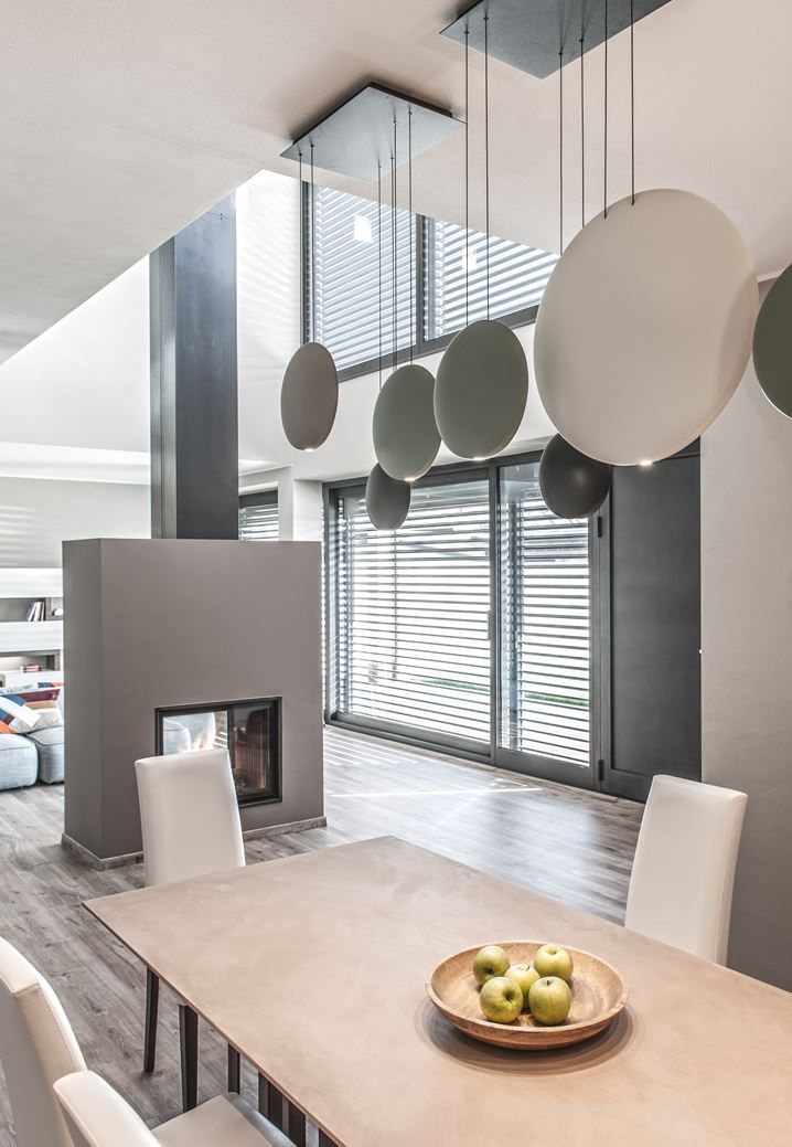 Faye Circular Modern Pendant Light