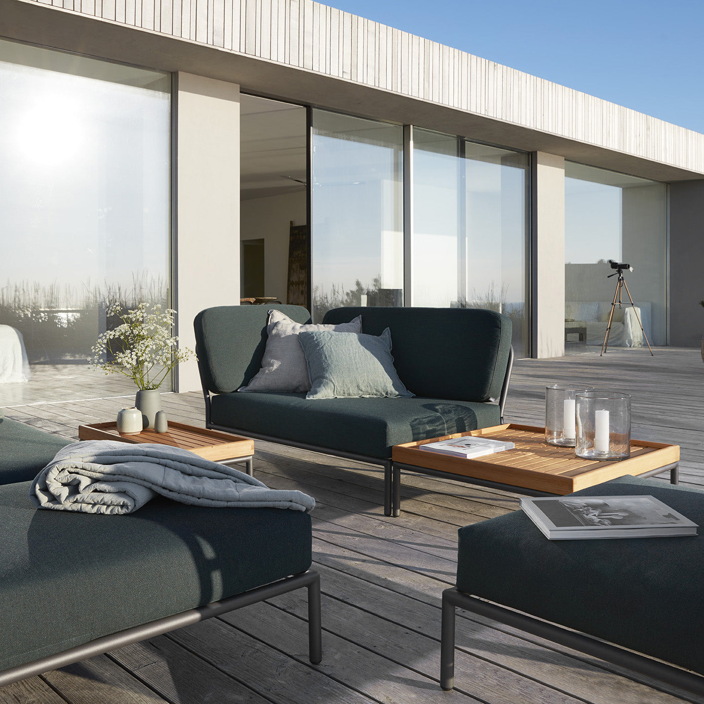 Level Outdoor Coffee Table