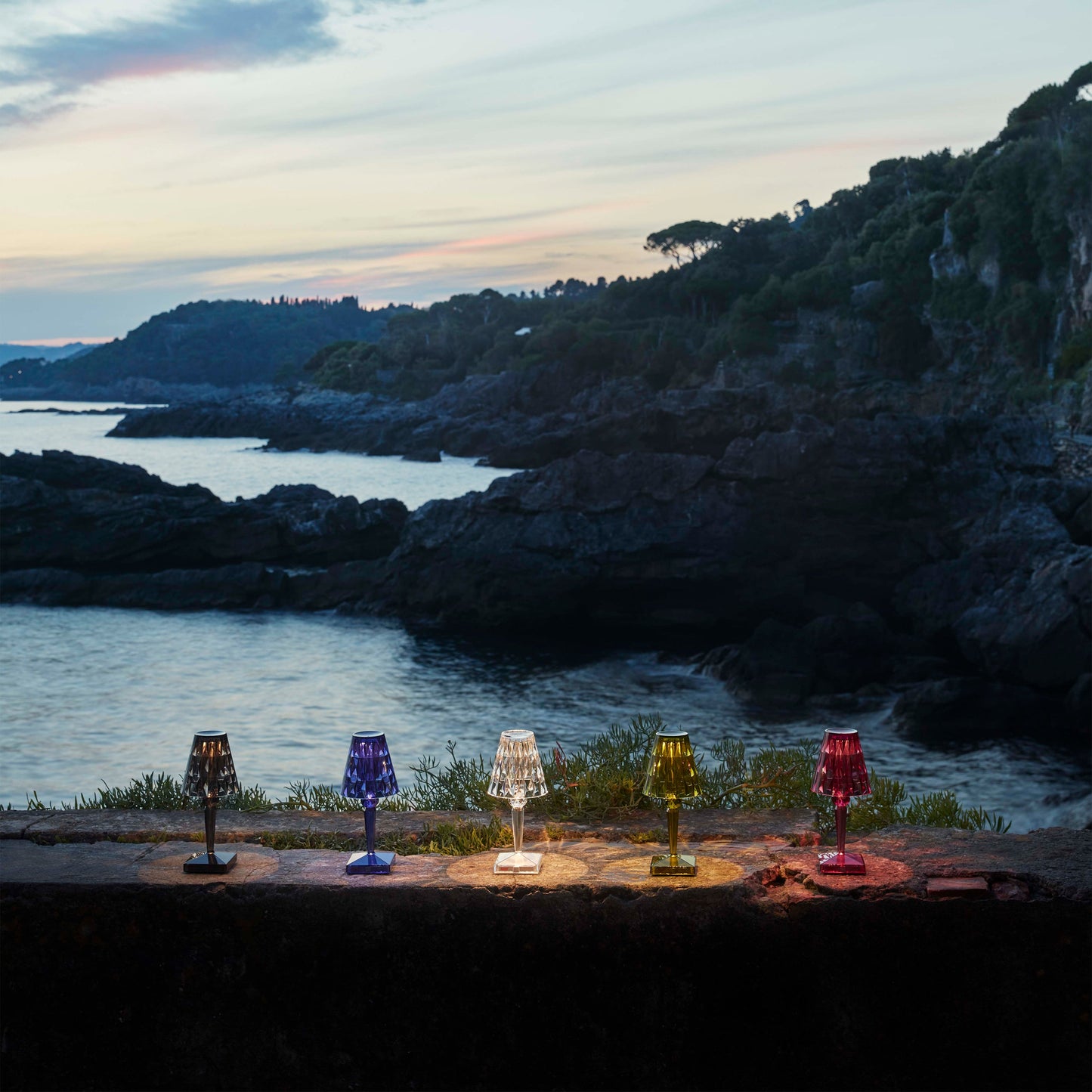 Battery Table Lamp