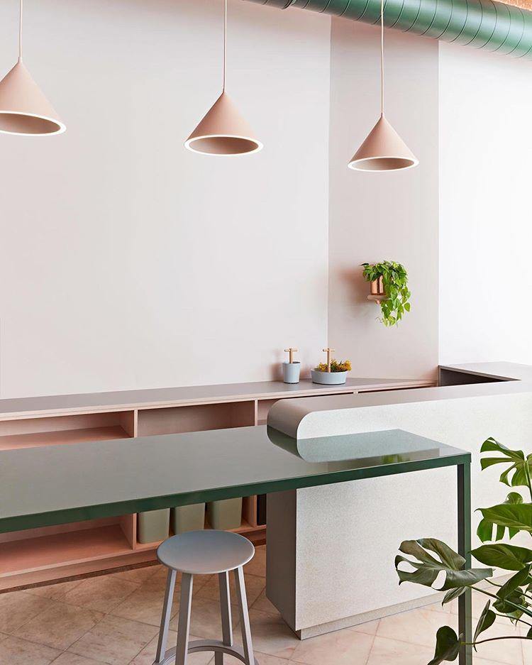 Annular Triangular Modern Pendant Light
