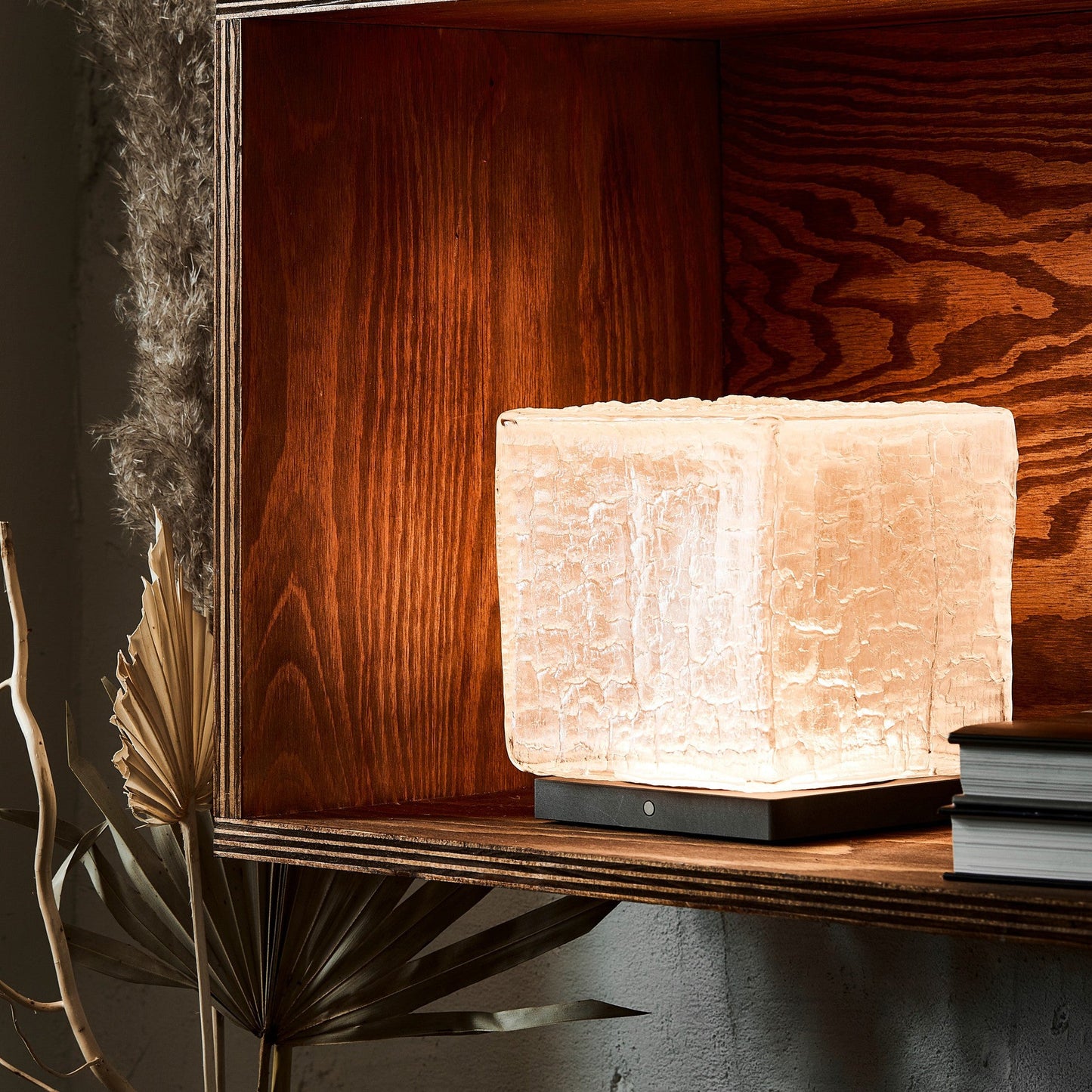 Yakisugi Table Lamp