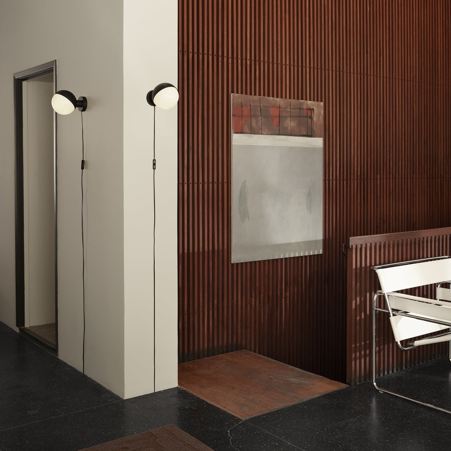 VL Studio Wall Sconce