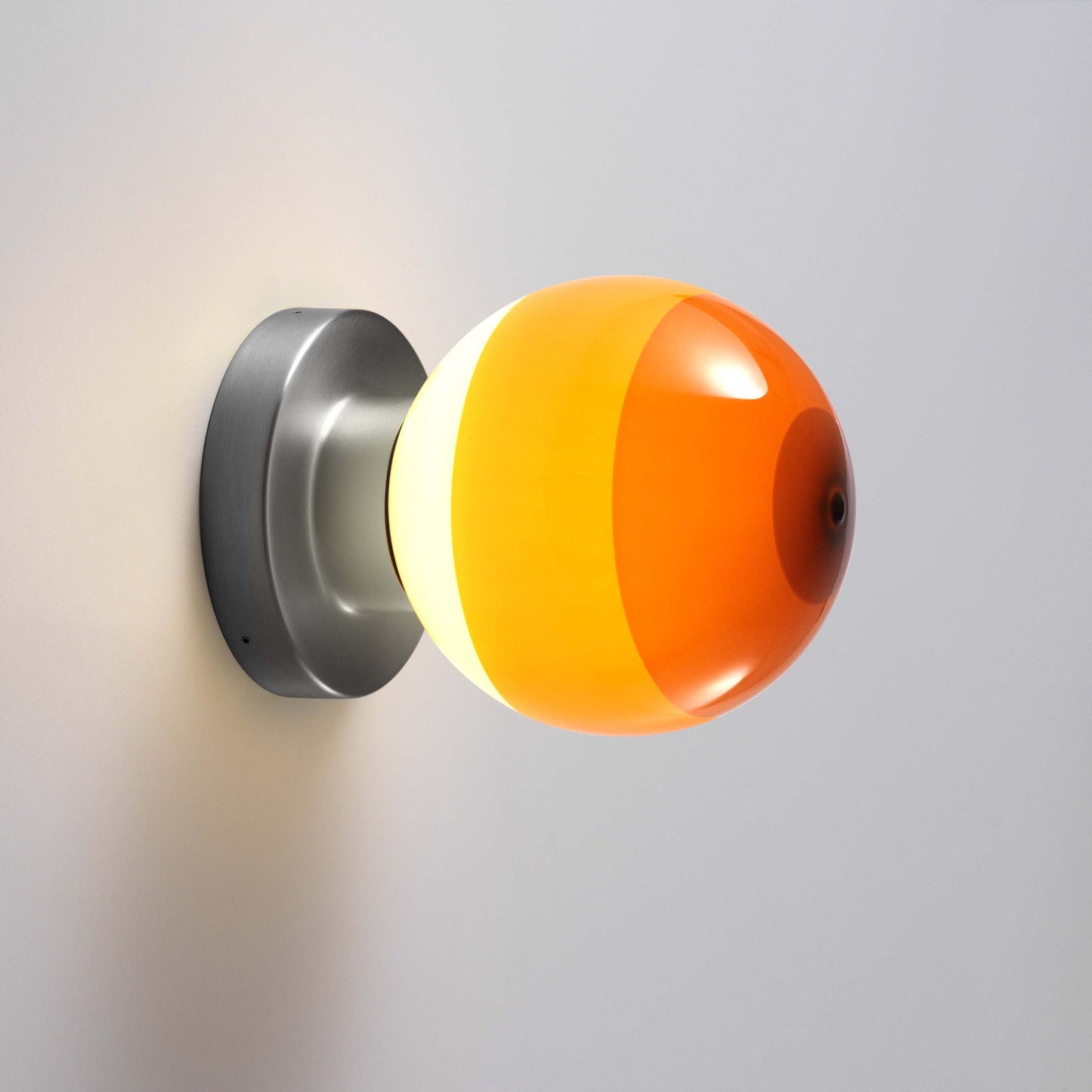 Dipping Light A2 Wall/Ceiling Light