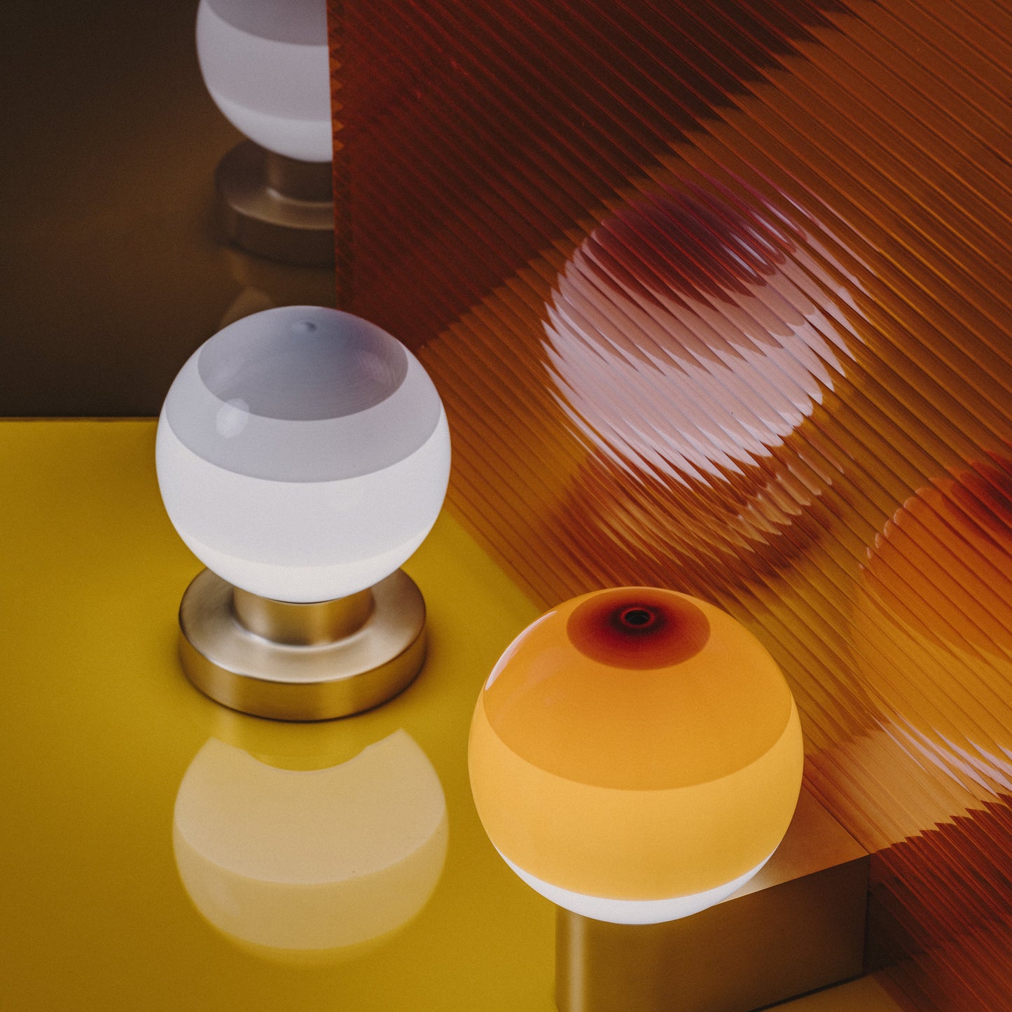 Dipping Light A2 Wall/Ceiling Light