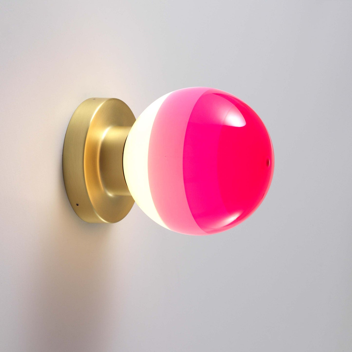 Dipping Light A2 Wall/Ceiling Light