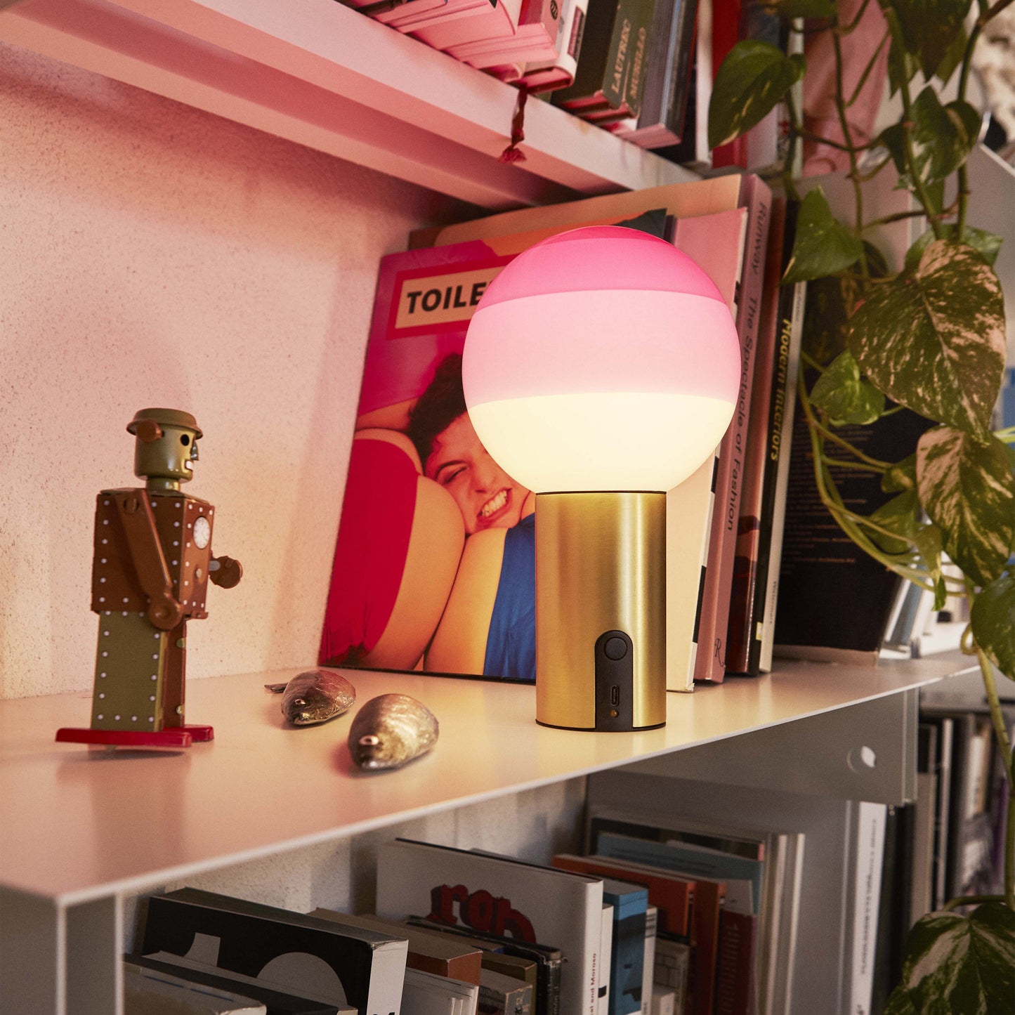 Dipping Light LED Portable Table Lamp