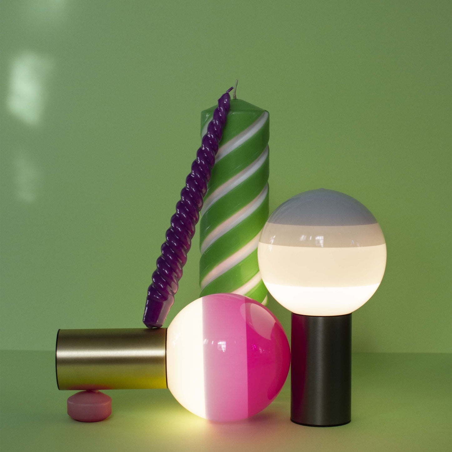 Dipping Light LED Portable Table Lamp