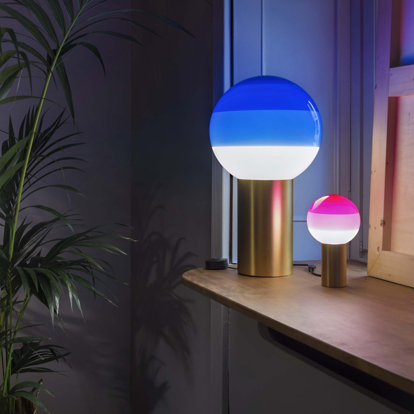 Dipping Light S LED Table Lamp