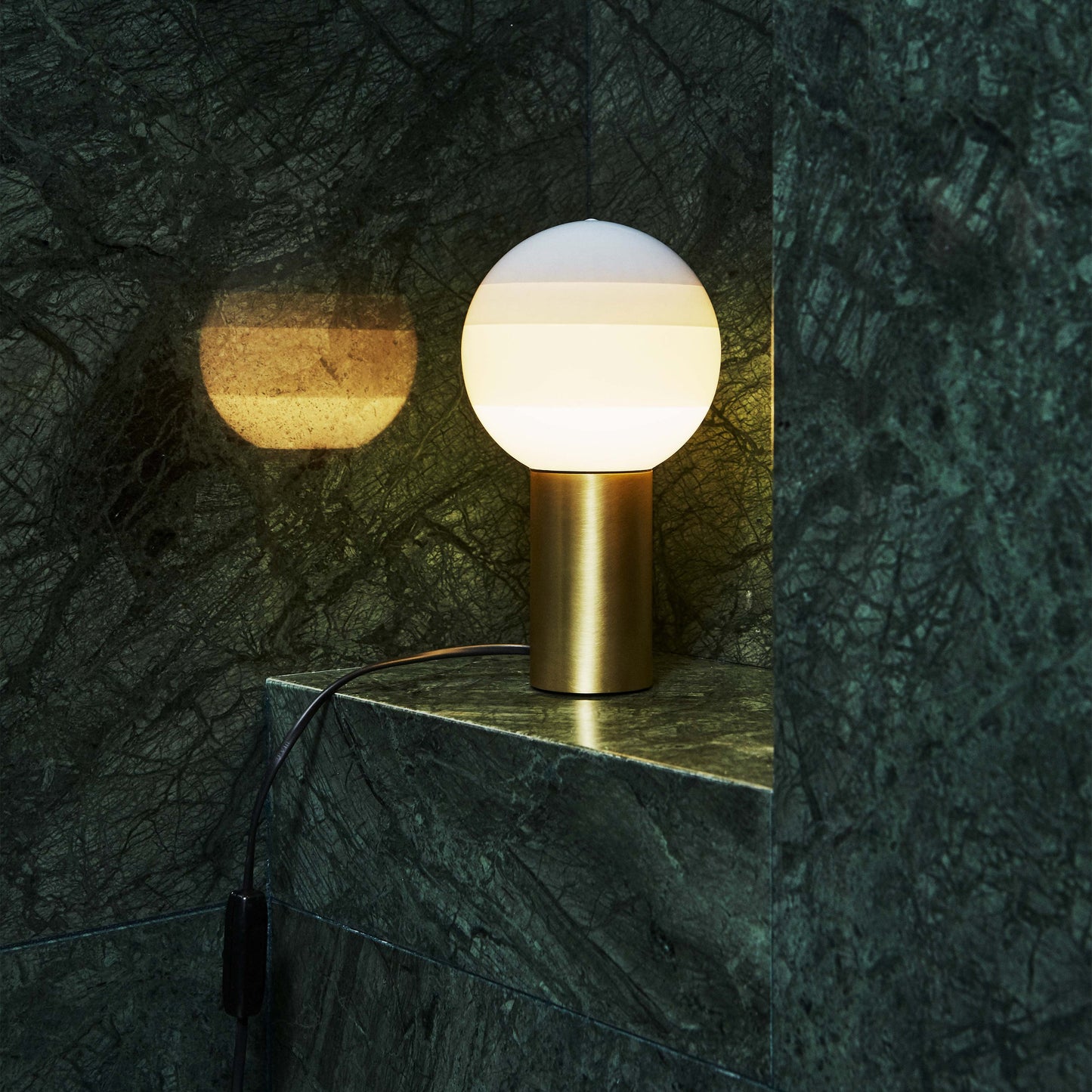Dipping Light S LED Table Lamp