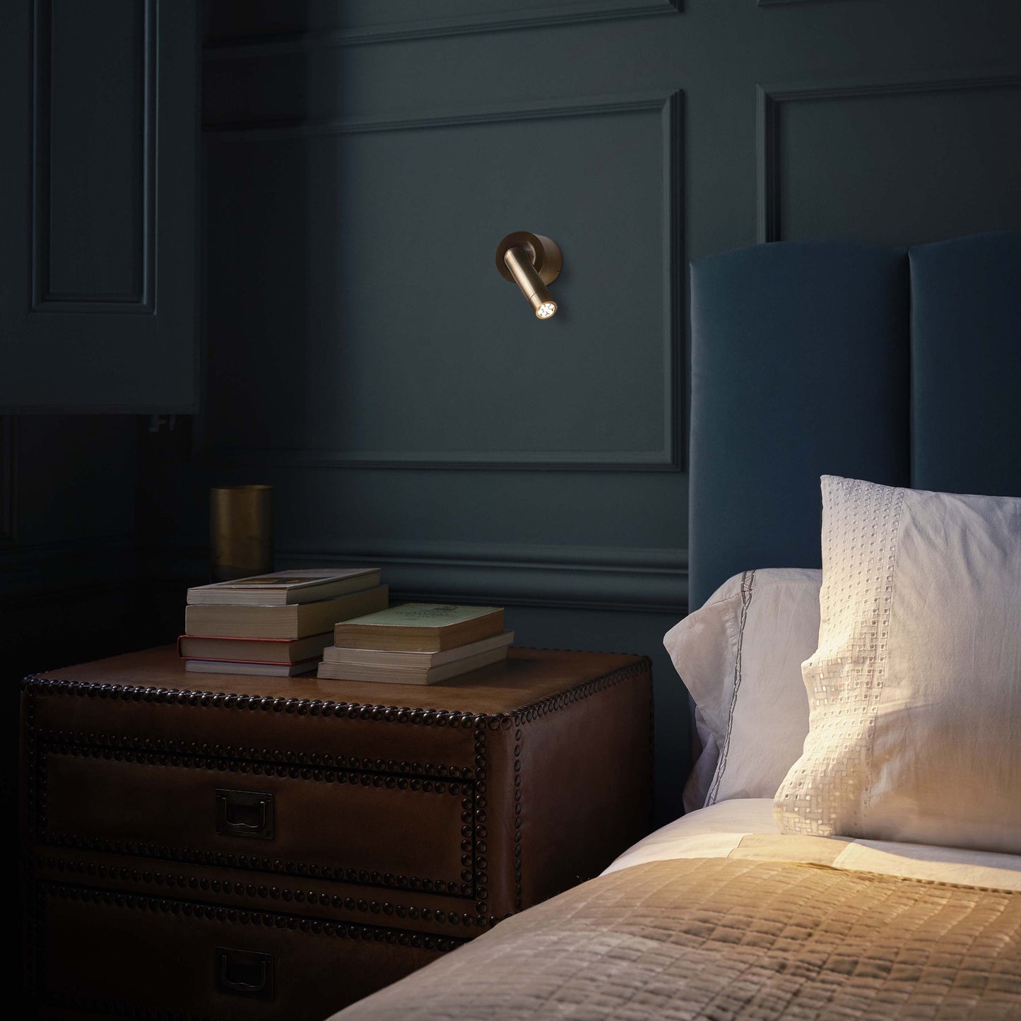 Ledtube A Wall Sconce
