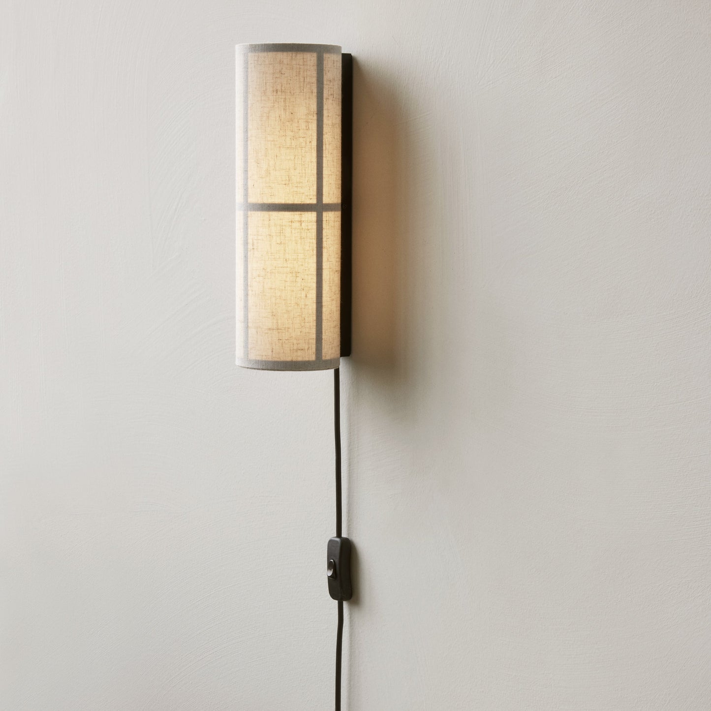 Hashira Wall Light