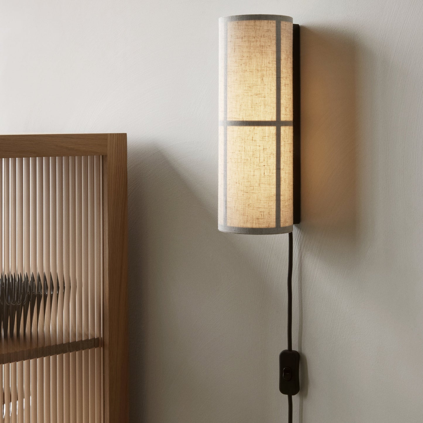 Hashira Wall Light