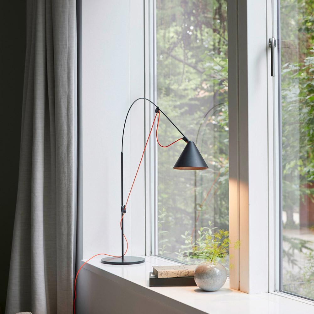 Ayno Table Lamp