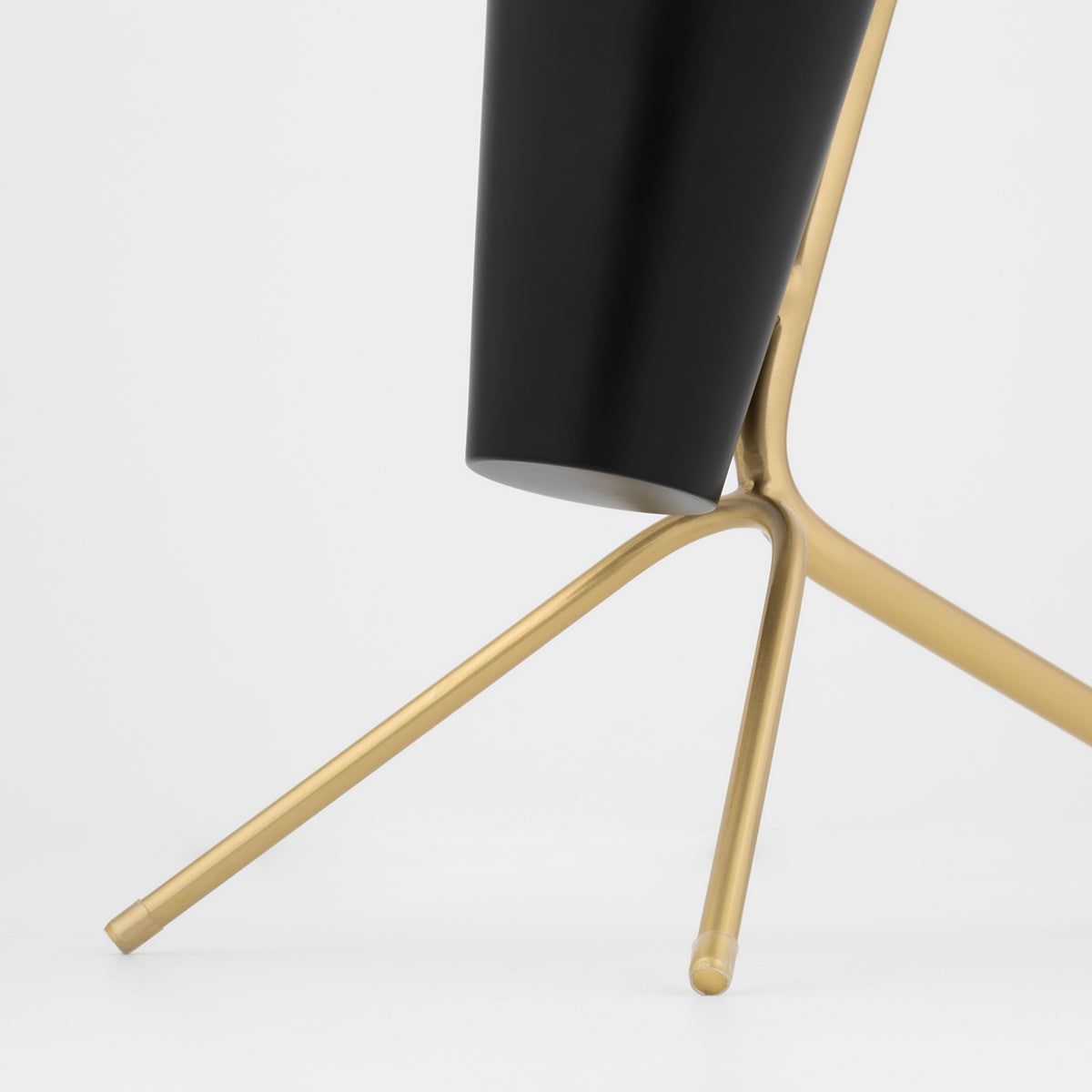 Kenly Table Lamp