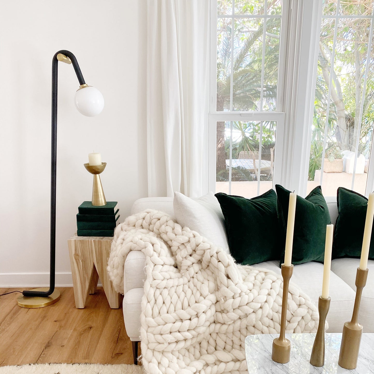 Whit Floor Lamp