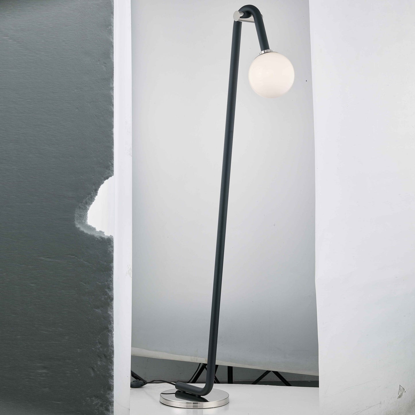Whit Floor Lamp