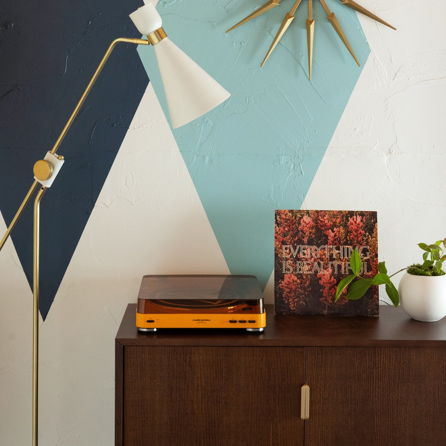 Willa Floor Lamp