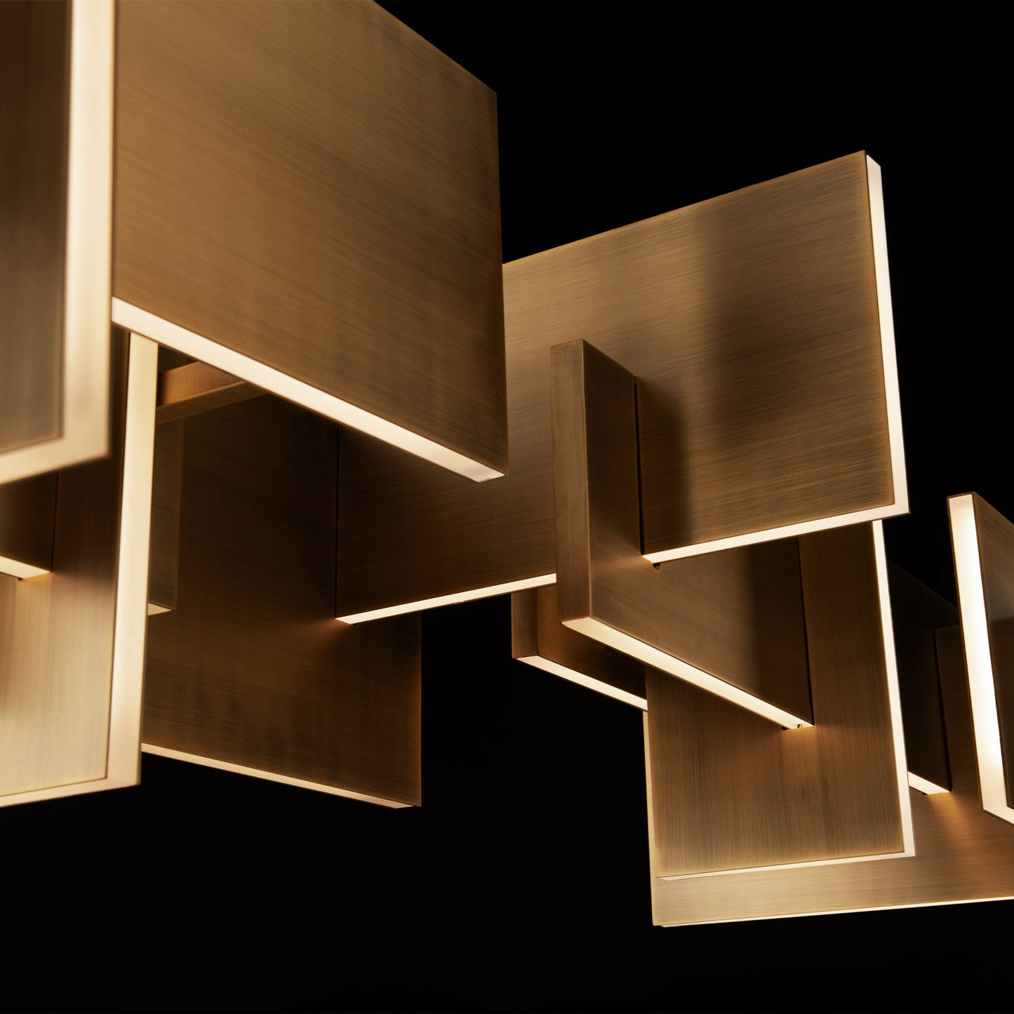 Amari LED Chandelier