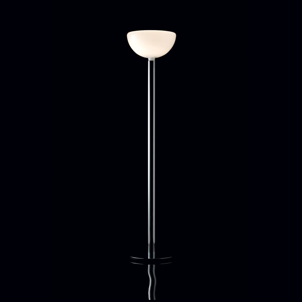 AM2 Floor Lamp