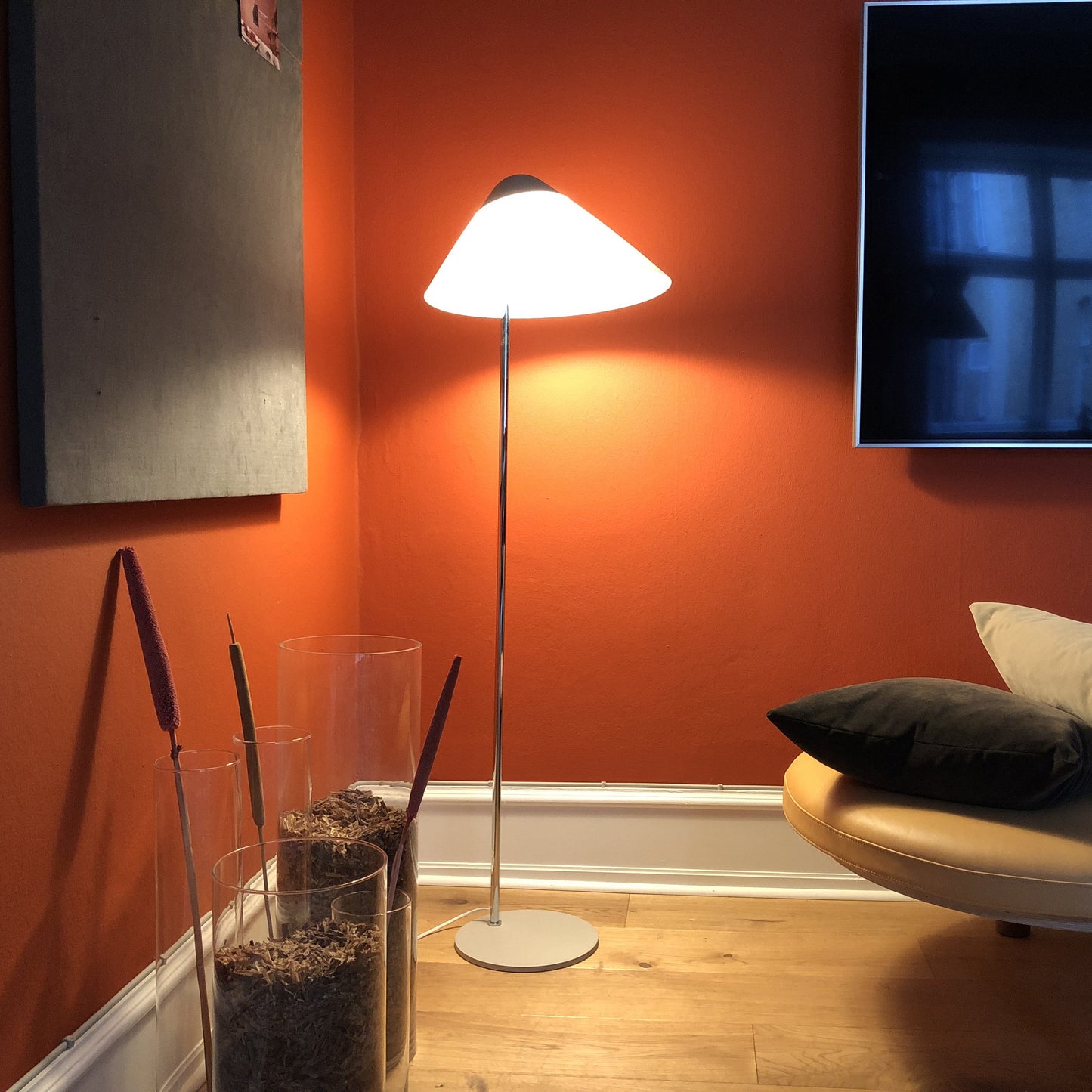 Wegner Opala Floor Lamp