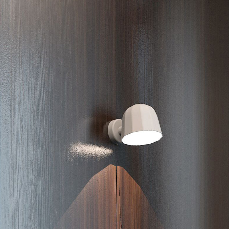 Novia Wall Light